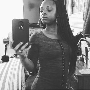 Meet your Posher, Shaquencia